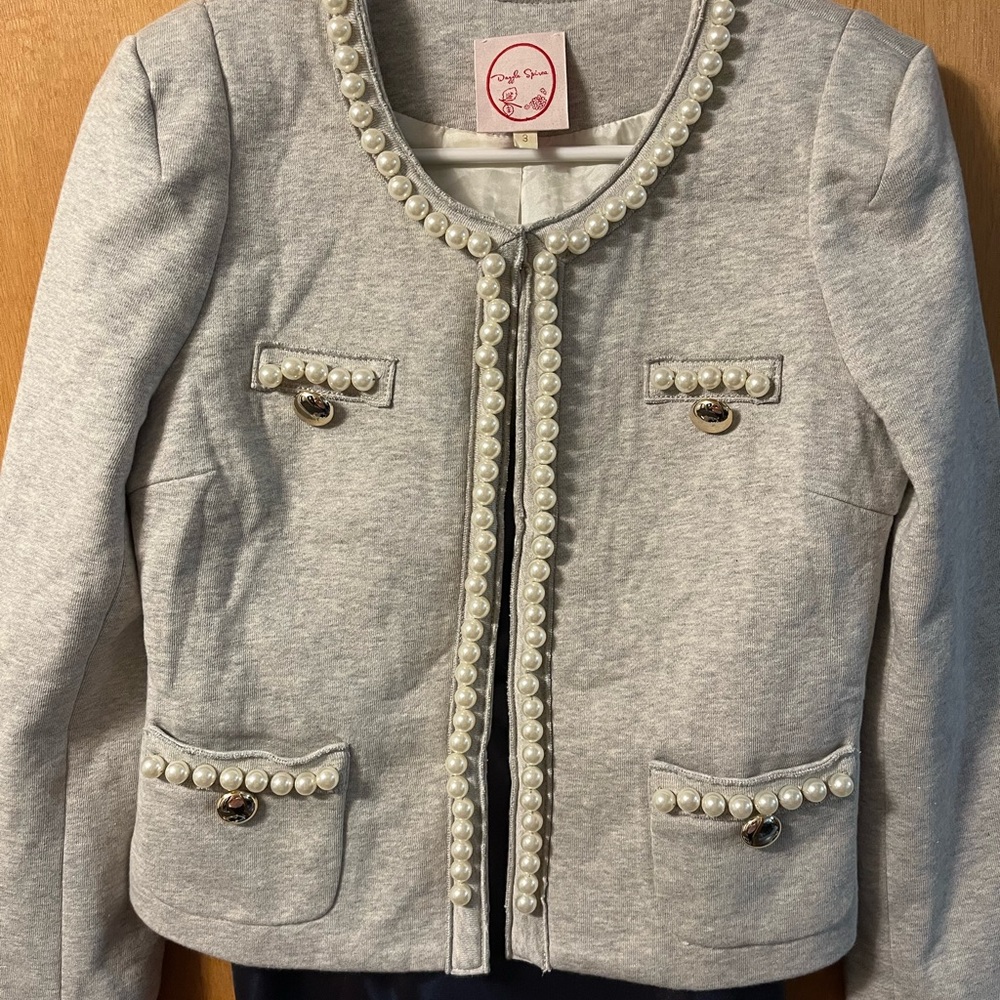 Gray blazer sweater with pearl design